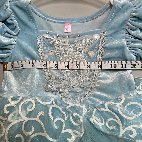 Winnie Baby Cinderella look dress velvet bodice layers of netting skirt. Sz 120 - Picture 9 of 9